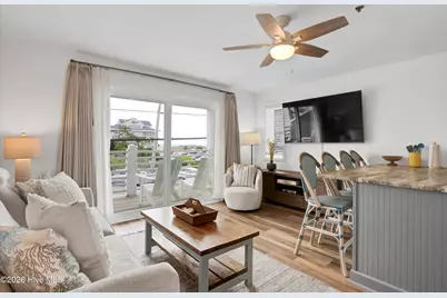 15 Nathan Street #Unit 104, Wrightsville Beach, NC 28480 - Photo 2