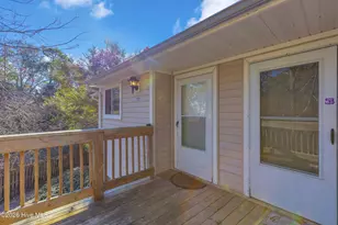 5221 Largo Ct, Wilmington, NC 28409 - Photo 2