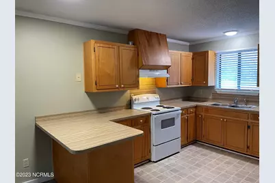 1 Linksiders Drive, New Bern, NC 28562 - Photo 2