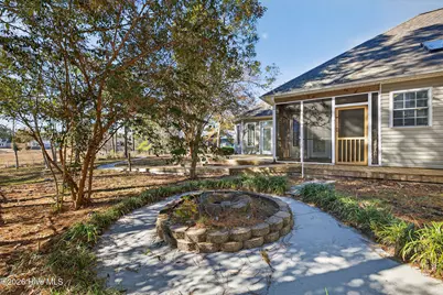 260 N Shore Drive, Southport, NC 28461 - Photo 8