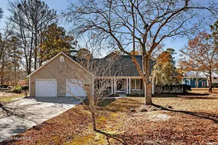260 N Shore Dr, Southport, NC 28461 - Photo 2
