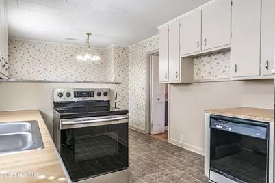 908 Jefferson Street, Hamlet, NC 28345 - Photo 12