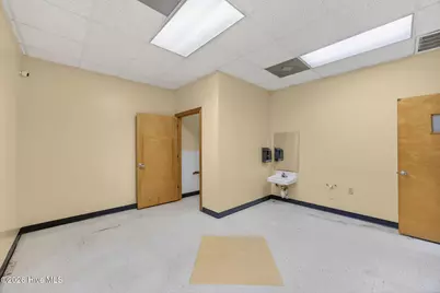 3910 Princess Place Drive #Unit A, Wilmington, NC 28405 - Photo 4