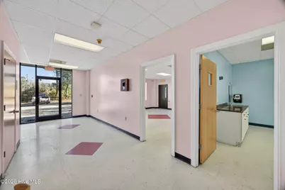 3910 Princess Place Drive #Unit A, Wilmington, NC 28405 - Photo 10