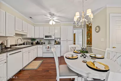842 Westminster Lane, Kinston, NC 28501 - Photo 10