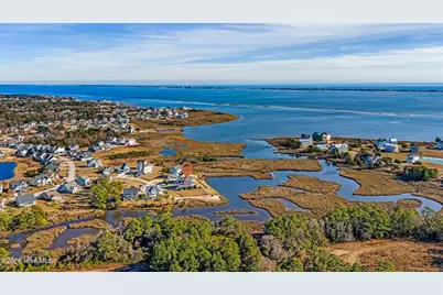 525 Sanders Lane, Newport, NC 28570 - Photo 4
