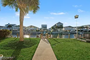 23 Scotland St, Ocean Isle Beach, NC 28469 - Photo 32