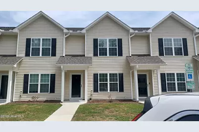 1240 Cross Creek Circle #5, Greenville, NC 27834 - Photo 2
