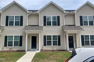 1240 Cross Creek Cir, Greenville, NC 27834 - Photo 2