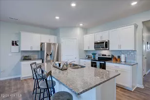 2021 Caracara Dr, New Bern, NC 28560 - Photo 22