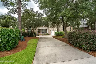 537 Gladstone Cir SW, Ocean Isle Beach, NC 28469 - Photo 2
