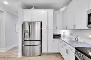 7402 Springwater Dr, Wilmington, NC 28411 - Photo 8