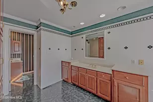 204 N Country Club Rd, Kenansville, NC 28349 - Photo 36