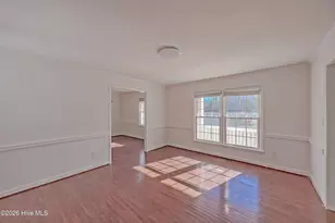 204 N Country Club Rd, Kenansville, NC 28349 - Photo 12
