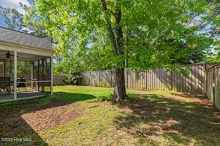 46 E Cloverfield Ln, Hampstead, NC 28443 - Photo 36