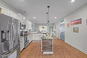 46 E Cloverfield Ln, Hampstead, NC 28443 - Photo 12
