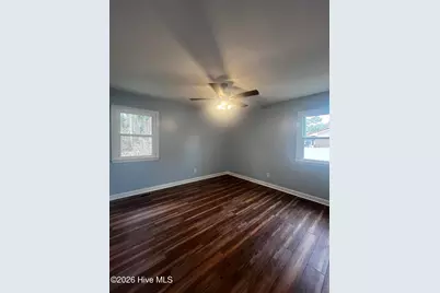 1046 Broad Creek Road, New Bern, NC 28560 - Photo 6