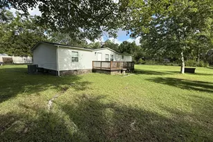 2447 Pinewood Dr SW, Supply, NC 28462 - Photo 2