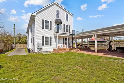 116 E Jones Street, Trenton, NC 28585 - Photo 4