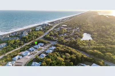 102 Evergreen Lane, Pine Knoll Shores, NC 28512 - Photo 2