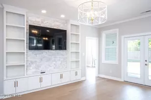 102 Evergreen Ln, Pine Knoll Shores, NC 28512 - Photo 10