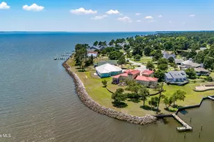 6054 Dolphin Rd, Oriental, NC 28571 - Photo 1