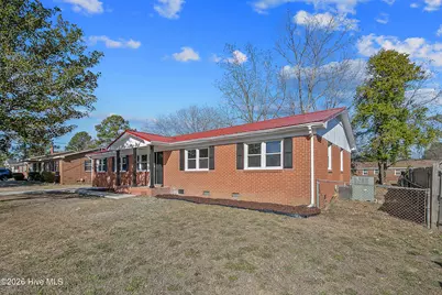 1034 Crayton Circle, Fayetteville, NC 28314 - Photo 2