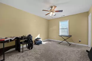 404 Kinroff Dr, Hubert, NC 28539 - Photo 32