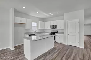 479 Galloping Foal Wy SE, Bolivia, NC 28422 - Photo 6