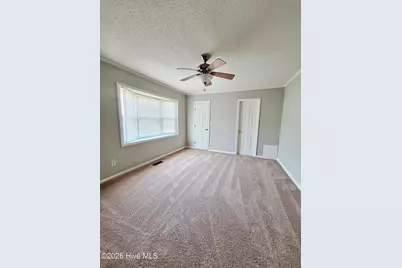 3979 Sterling Pointe Drive #Mmm3, Winterville, NC 28590 - Photo 8