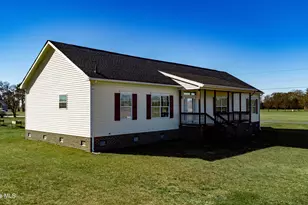 654 Muddy Creek Rd, Hertford, NC 27944 - Photo 6