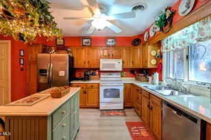 642 Redwood Dr, Southern Pines, NC 28387 - Photo 16