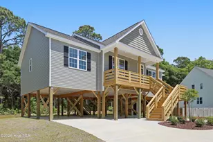 1058 Chadwick Shores Dr, Sneads Ferry, NC 28460 - Photo 2