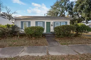 1402 Wooster St, Wilmington, NC 28401 - Photo 2