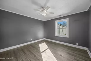 1402 Wooster St, Wilmington, NC 28401 - Photo 18