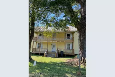 610 Jenkins Avenue, Maysville, NC 28555 - Photo 1