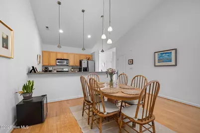 514 B Village Green Drive, Morehead City, NC 28557 - Photo 8