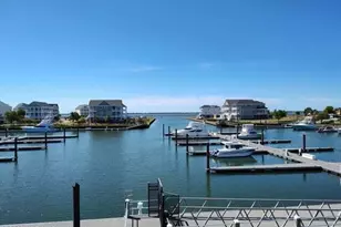 746 Cannonsgate Dr, Newport, NC 28570 - Photo 24