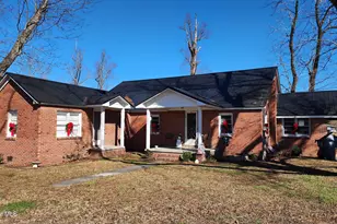 48 Kinlaw Dr, Tabor City, NC 28463 - Photo 1