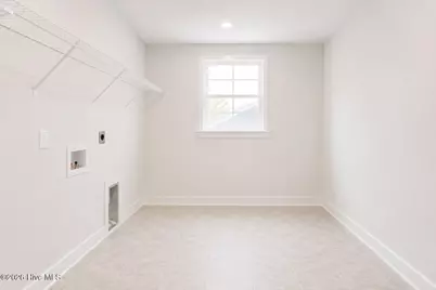 817 Hidden Bridge Drive, Jacksonville, NC 28546 - Photo 8