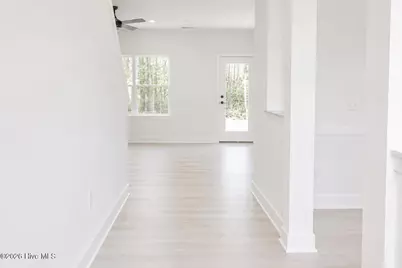 817 Hidden Bridge Drive, Jacksonville, NC 28546 - Photo 2
