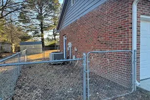 201 Blake Ct, Jacksonville, NC 28540 - Photo 30