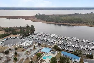 1306 Harbourside Dr, New Bern, NC 28560 - Photo 30