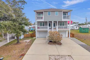 629 S 4th Ave, Kure Beach, NC 28449 - Photo 1