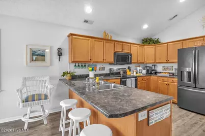 401 Donzi Court, Carolina Beach, NC 28428 - Photo 6