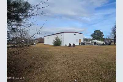 1114 W Hammock Beach Road, Swansboro, NC 28584 - Photo 6
