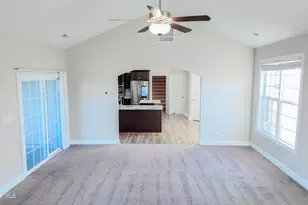 3009 Sharpnose St, New Bern, NC 28562 - Photo 4