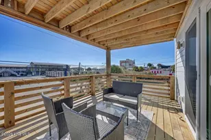 1110 Lake Park Blvd S, Carolina Beach, NC 28428 - Photo 32