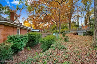 1902 Rogers Dr, Fayetteville, NC 28303 - Photo 2