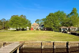 236 Shoreline Dr, New Bern, NC 28562 - Photo 2